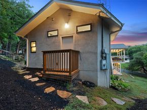 8900 Rockcrest DR, Austin TX 78759