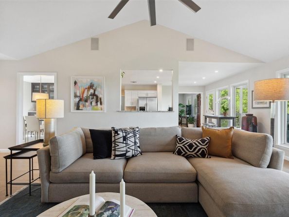 8900 Rockcrest DR, Austin TX 78759