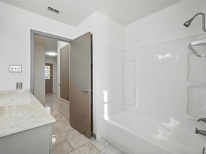 3 Fairview DR, Round Rock TX 78665
