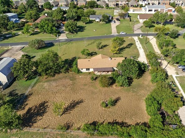 3 Fairview DR, Round Rock TX 78665