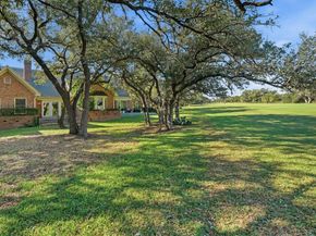 28 Tournament WAY, The Hills TX 78738