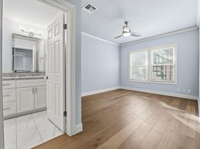 28 Tournament WAY, The Hills TX 78738