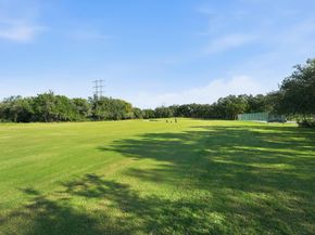 28 Tournament WAY, The Hills TX 78738