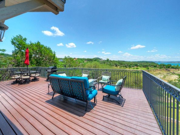 8101 Sharon RD, Volente TX 78641