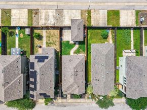 4520 Graceful LN 489, Austin TX 78725