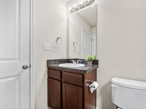 4520 Graceful LN 489, Austin TX 78725