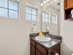 4520 Graceful LN 489, Austin TX 78725