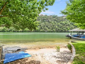 2305 Manana ST, Austin TX 78730