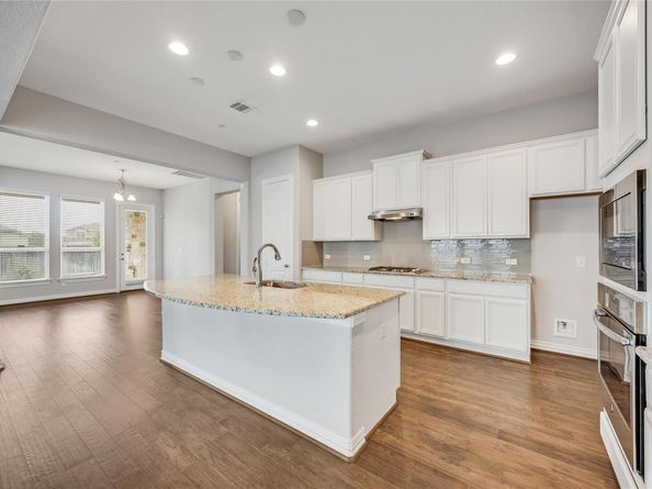 4011 Logan Ridge DR, Cedar Park TX 78613
