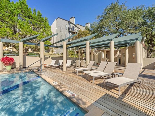 1707 Spyglass DR 110, Austin TX 78746