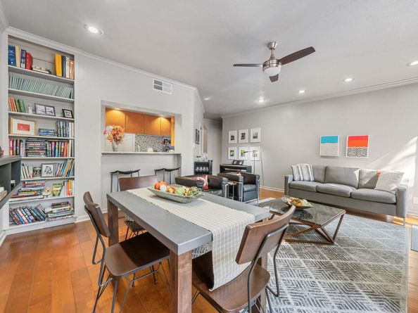 1707 Spyglass DR 110, Austin TX 78746