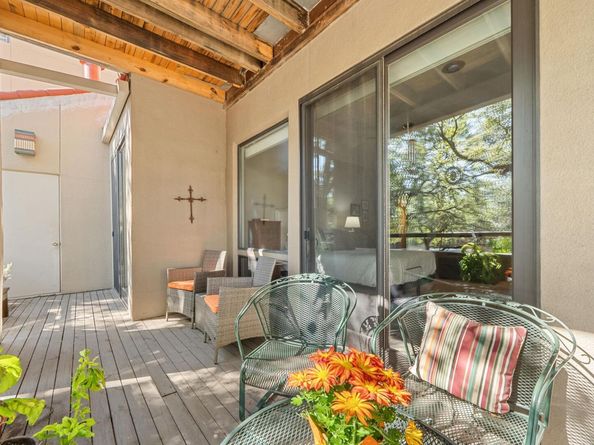 1707 Spyglass DR 110, Austin TX 78746