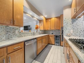 1707 Spyglass DR 110, Austin TX 78746