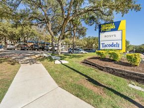 1707 Spyglass DR 110, Austin TX 78746