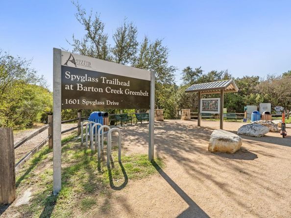 1707 Spyglass DR 110, Austin TX 78746