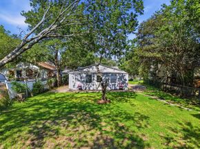 1313 Perez ST, Austin TX 78721
