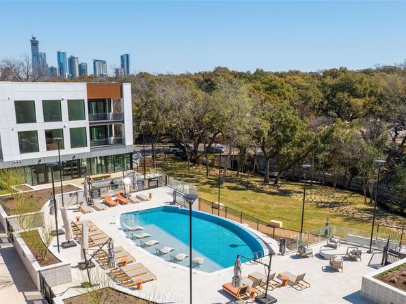 2209 S 1st ST 407, Austin TX 78704