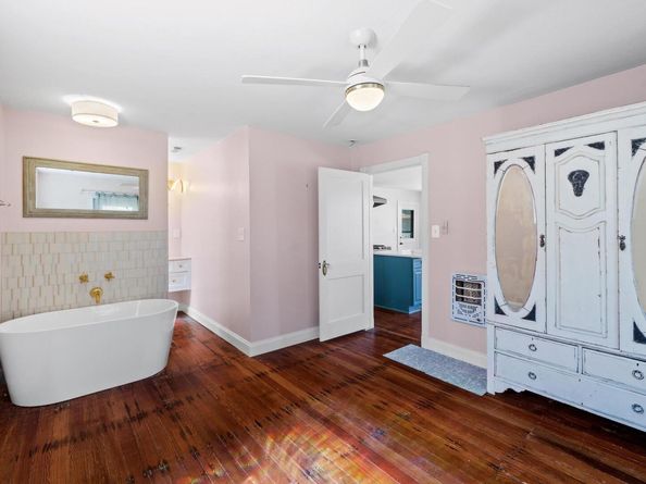 2702 S 2nd ST 1 & 2, Austin TX 78704