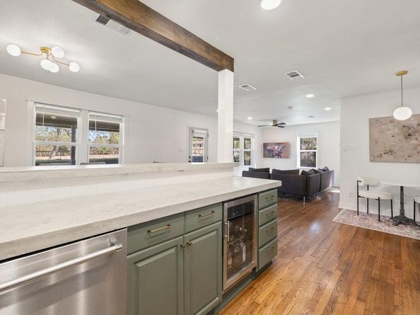 7511 Old Bee Caves RD 2, Austin TX 78735