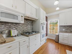 5203 Valley Oak DR, Austin TX 78731