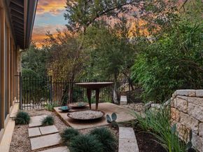 4407 Waterford PL, Austin TX 78731