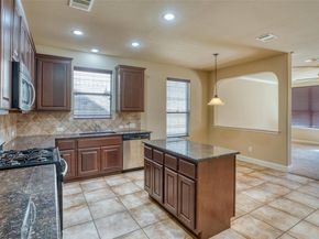 11033 Desert Willow LOOP, Austin TX 78748