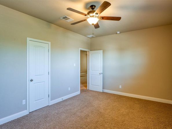 11033 Desert Willow LOOP, Austin TX 78748