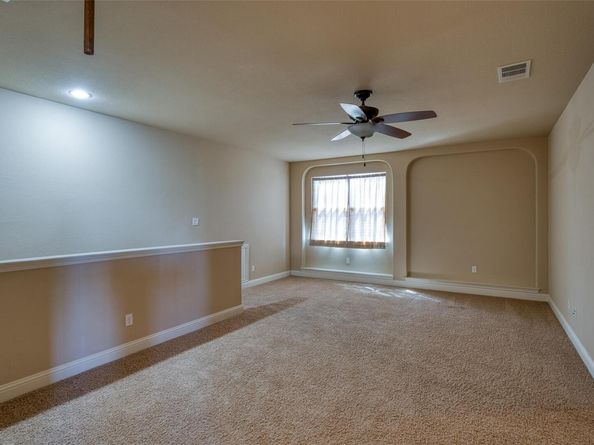 11033 Desert Willow LOOP, Austin TX 78748