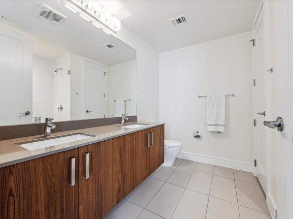 222 West Ave 2401, Austin TX 78701