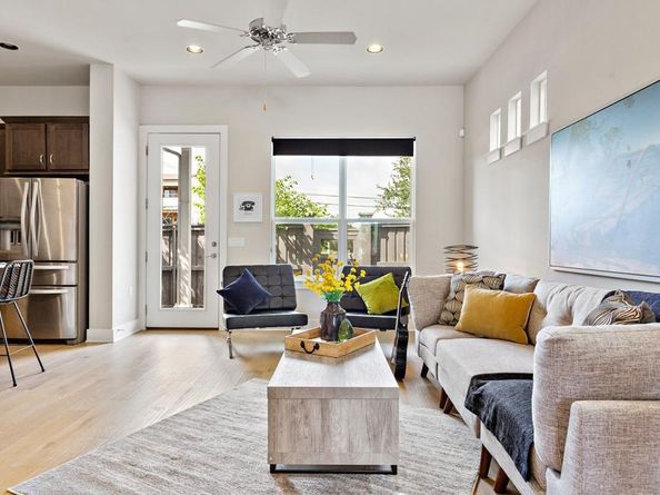 3108 E 51st ST 304, Austin TX 78723