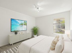 3204 Menchaca RD 216, Austin TX 78704