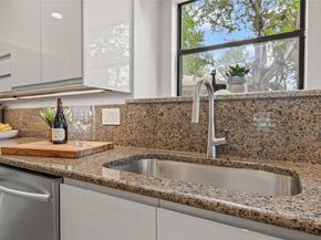 6203 Danwood DR, Austin TX 78759