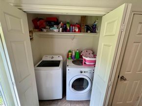 10608 Plains TRL B, Austin TX 78758