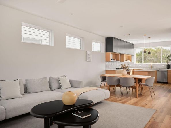 4102 Tannehill LN, Austin TX 78721