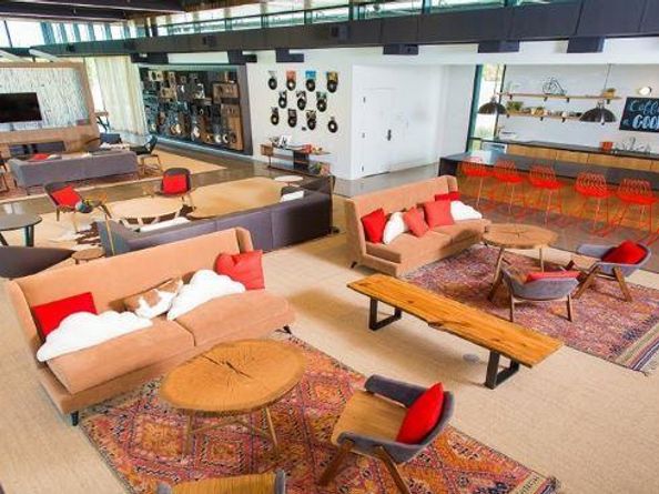 9208 The Ravine WAY, Austin TX 78744