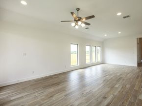 317 Adali Ave, Georgetown TX 78633