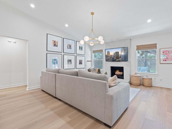 3311 Harpers Ferry LN, Austin TX 78745