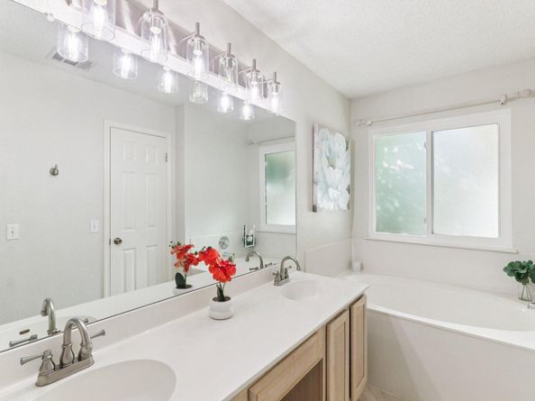 6607 Haswell LN, Austin TX 78749