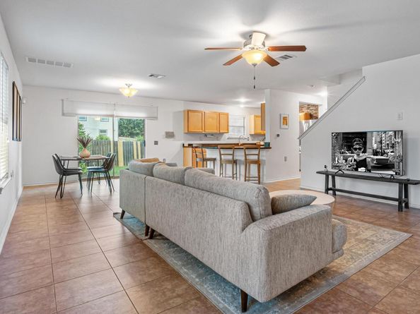 8936 Milton Lease DR, Austin TX 78747