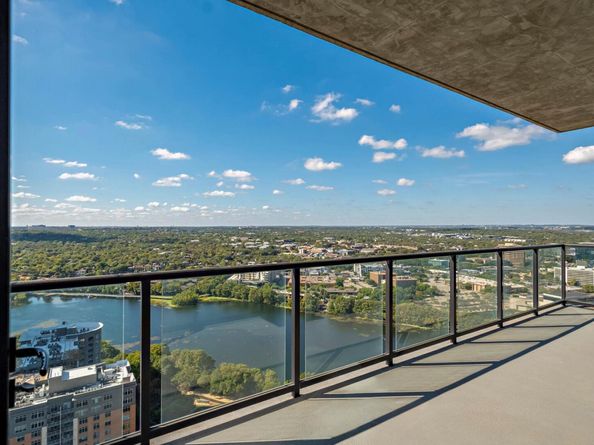 70 Rainey ST 2701, Austin TX 78701