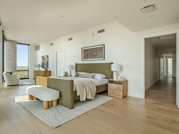 70 Rainey ST 2701, Austin TX 78701