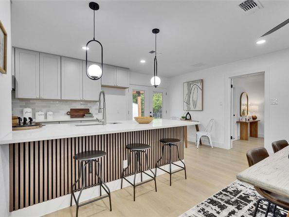5508 Mapleleaf DR, Austin TX 78723