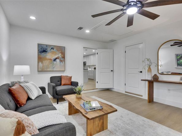 5508 Mapleleaf DR, Austin TX 78723