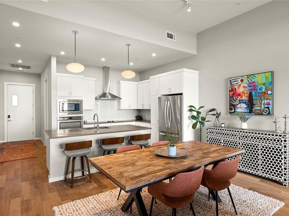 5921 Hiline RD 2404, Austin TX 78734