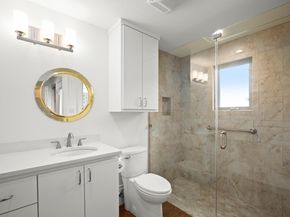 19 Swiftwater TRL, The Hills TX 78738