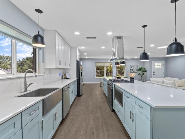 1310 Cardinal Hill DR, Austin TX 78758