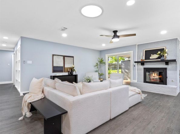1310 Cardinal Hill DR, Austin TX 78758