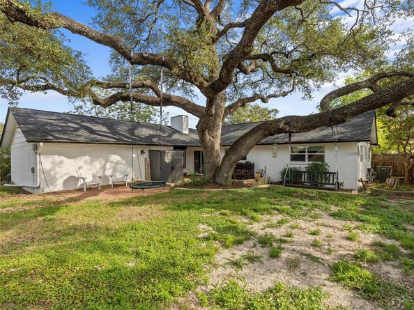 1310 Cardinal Hill DR, Austin TX 78758