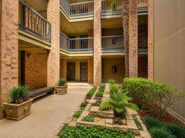 8888 Tallwood DR 3105, Austin TX 78759