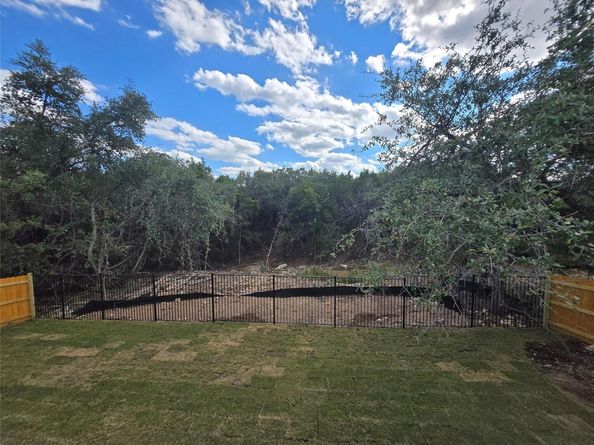 21109 Santa Paula Ave, Lago Vista TX 78645